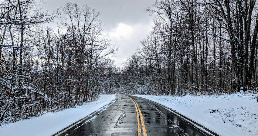 9 Dreamy Winter Drives Across Michigan to Explore This Season
